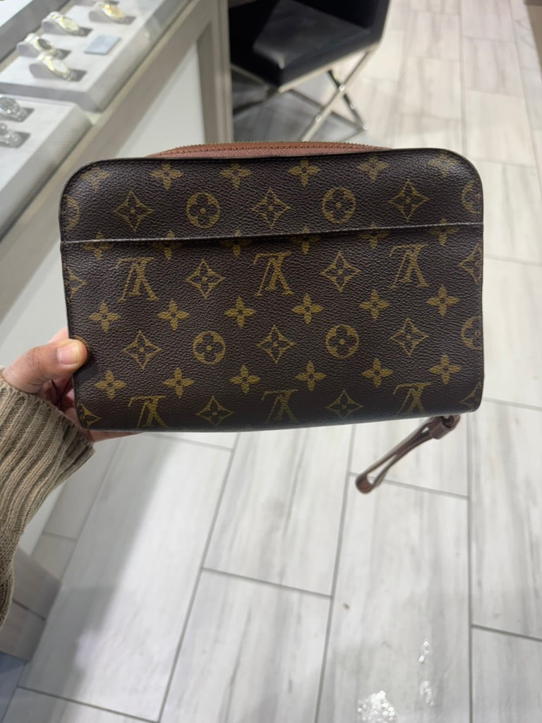 Pre-Owned Louis Vuitton Monogram Pochette Orsay (Style Code: AR0031)