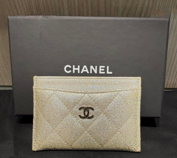 Pre-owned Chanel Silvery Gold Glitter Metallic Card Holder Series 31/2021