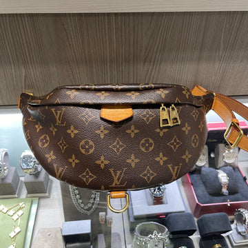 Pre-Owned Louis Vuitton Monogram Bumbag (2020)