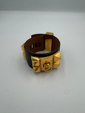 Pre-owned Hermes Collier de Chien Bracelet in black gold-plated leather