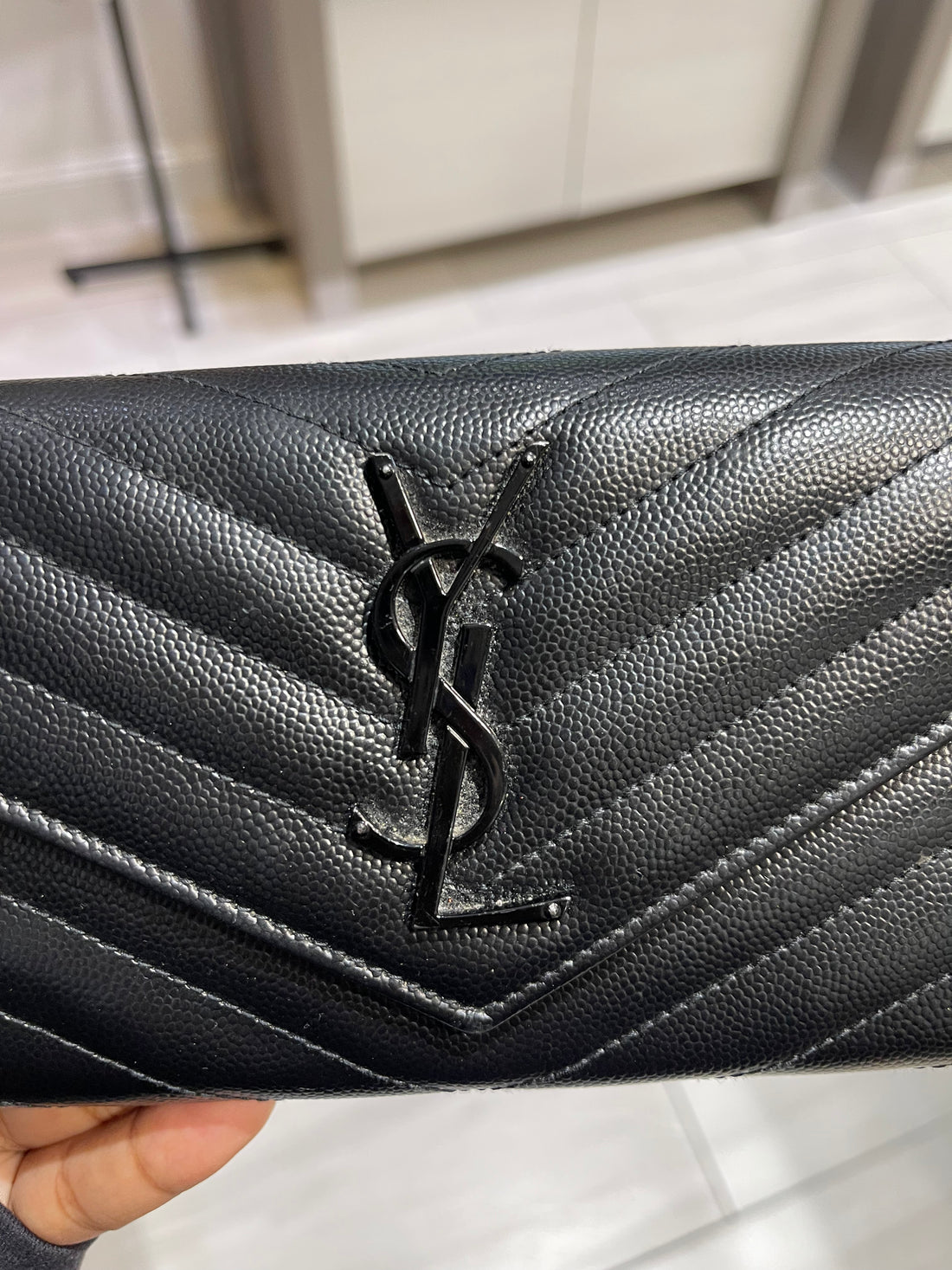 Pre-Owned Saint Laurent YSL Monogram Large Flap Wallet in Grained Leather – Black