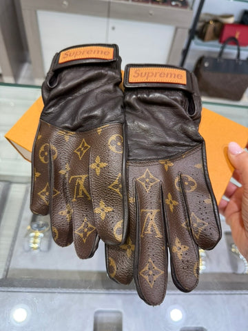 Louis Vuitton x Supreme Baseball Gloves (2017) Size S
