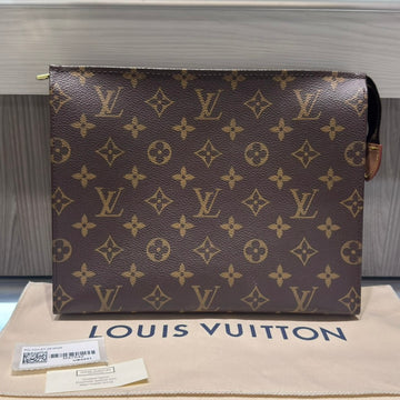 Pre-owned Louis Vuitton Poche Toilette Monogram Toiletry Pouch