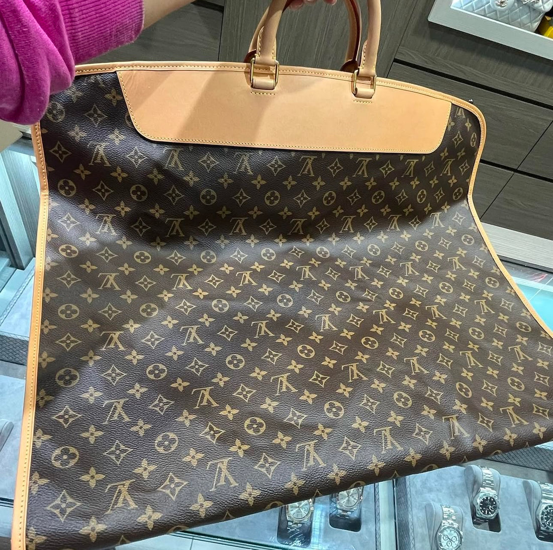 Pre-owned Louis Vuitton Monogram Garment Bag