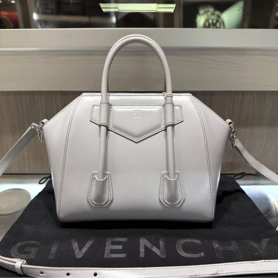 Pre-owned Givenchy Box Calfskin Mini Lock Antigona Shoulder Bag in Medium Grey