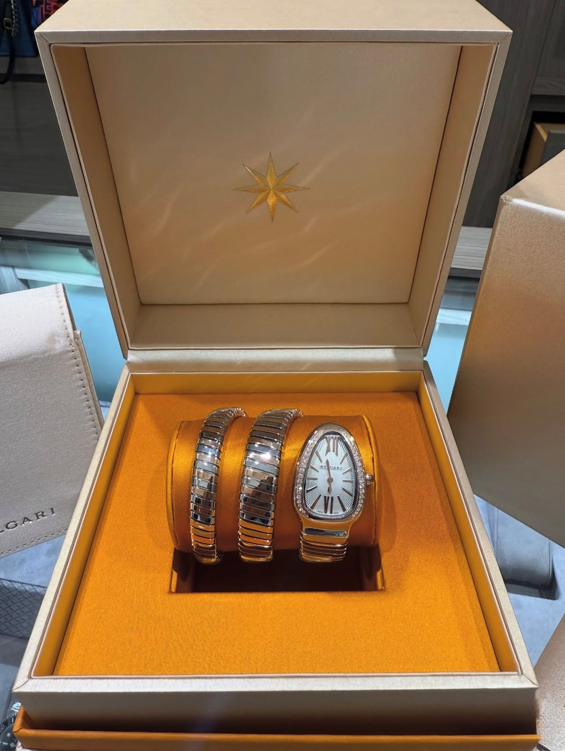 Unworn BVLGARI Serpenti Tubogas Double Spiral Watch – 35mm – Stainless Steel & 18K Rose Gold – Diamond Bezel – Ref. 103149 (2025)