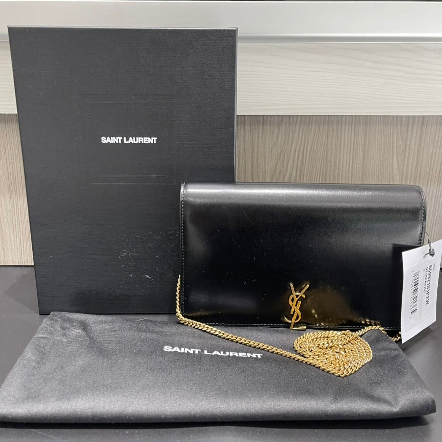 Unworn YSL Saint Laurent Glossy Leather Wallet On Chain Black with Gold-Tone Hardware