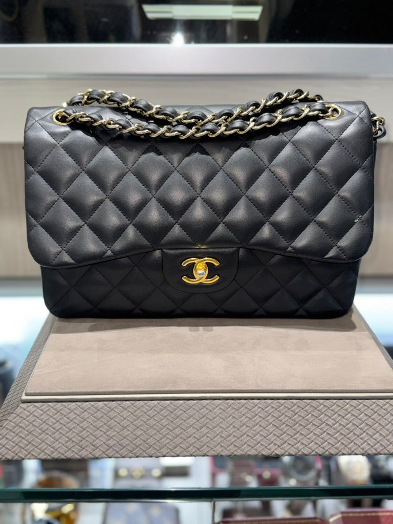 Pre-owned Chanel Double Flap Jumbo Lambskin Black GHW