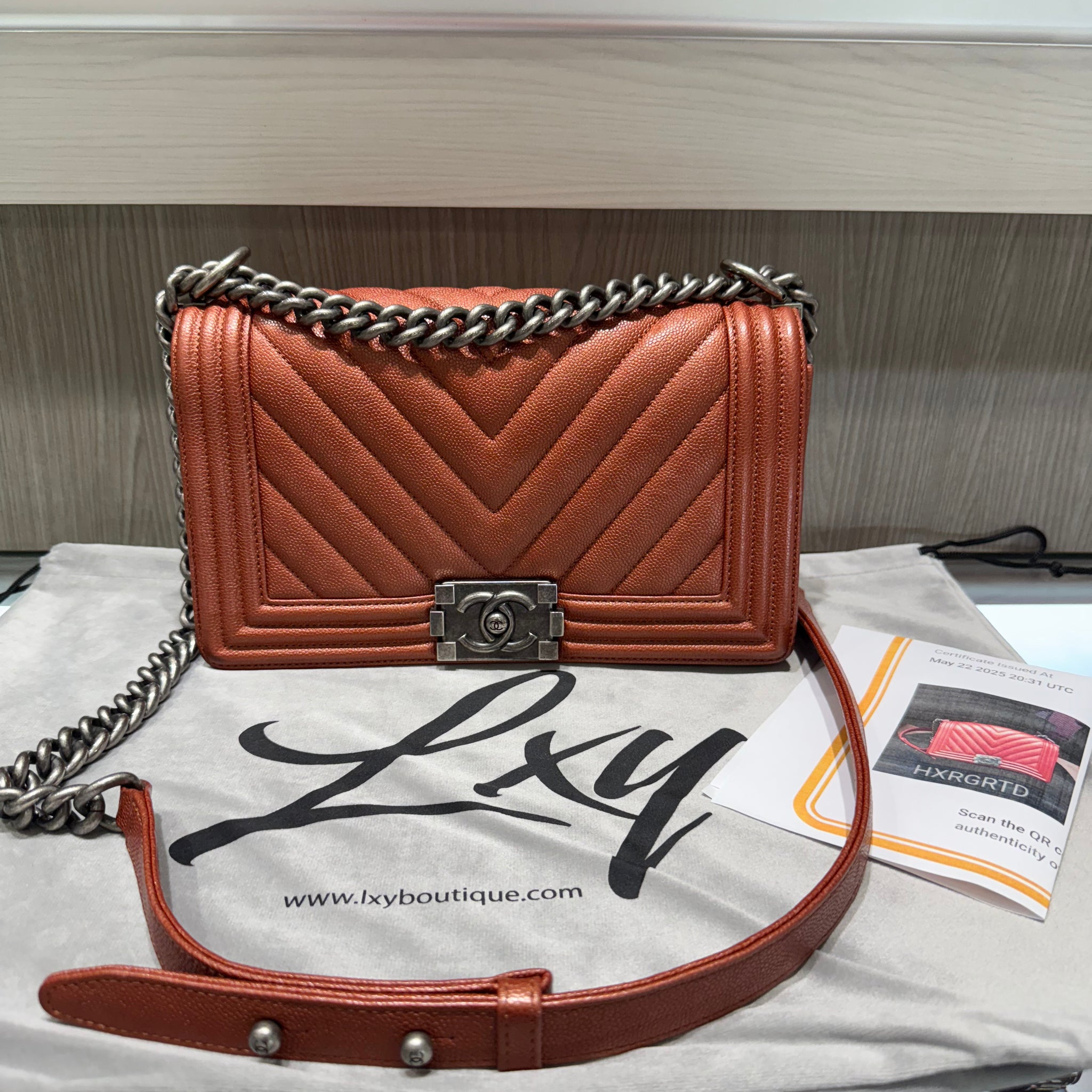Pre-owned Chanel Metallic Burnt Orange Rust Caviar Leather Medium (Old Medium) boy bag Ruthenium Hardware (2018)