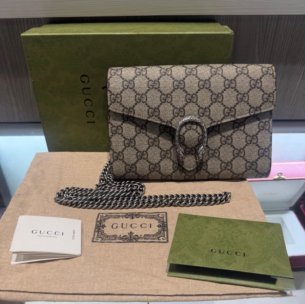 Pre-Owned Gucci Dionysus Wallet on Chain GG Supreme Canvas