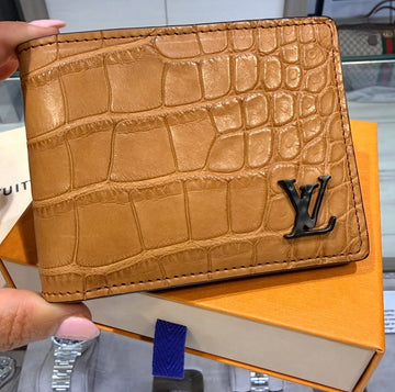 Unworn Louis Vuitton Multiple Wallet Genuine Niloticus Alligator Leather