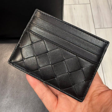 Pre-Owned Bottega Veneta Intrecciato Nappa Card Holder in Black