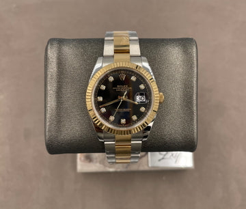 Pre-owned Rolex Men's Datejust 41mm ref.126333 Black Diamond Dial Fluted Bezel on Oyster w/Box & Card