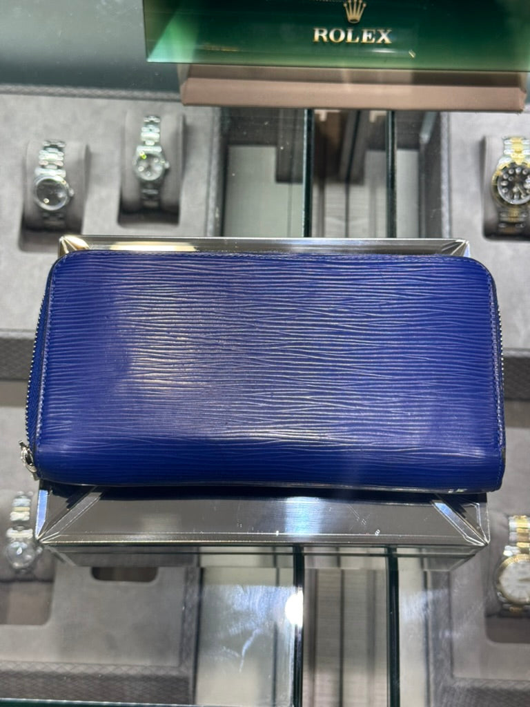 Pre-owned Louis Vuitton Blue Epi Zippy Wallet (2016)