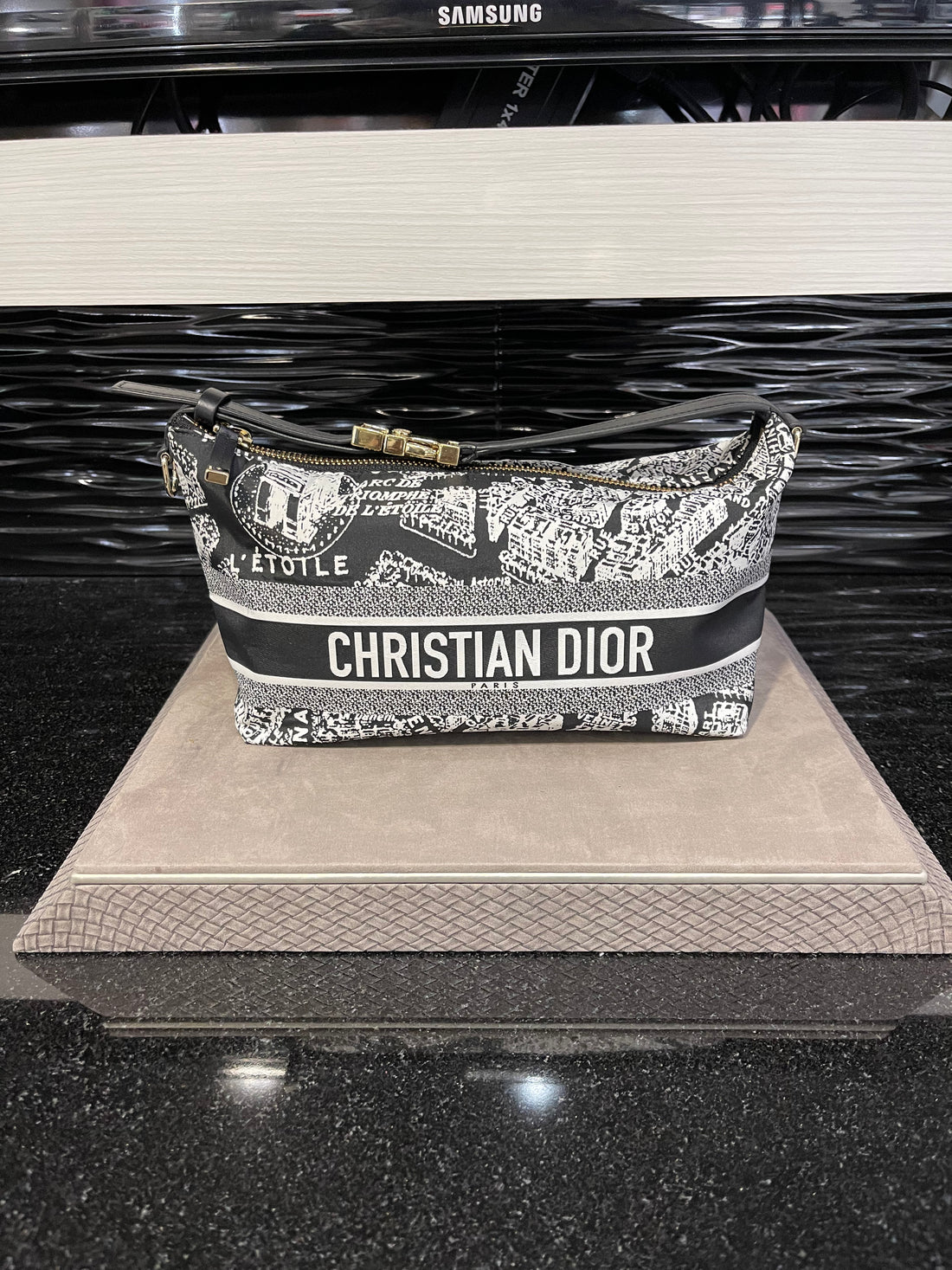 Pre-owned Dior Medium Travel Nomad Pouch Black Toile de Jouy Reverse Technical fabric in black