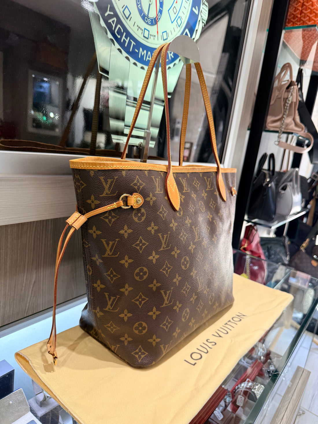 Pre-owned Louis Vuitton Monogram Neverfull MM (2012 Production, Date Code SD2162)