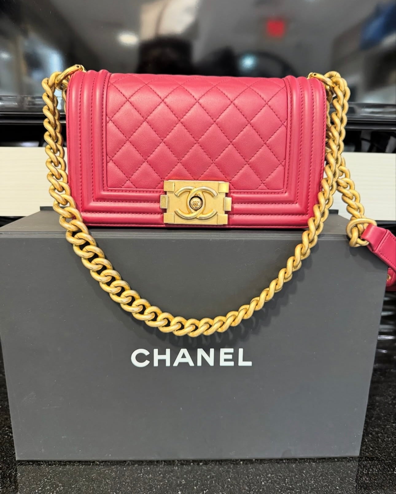 Pre-owned Chanel Small Boy Flap Bag Dark Pink Quilted Lambskin with Antique Gold Hardware (2018–2019)