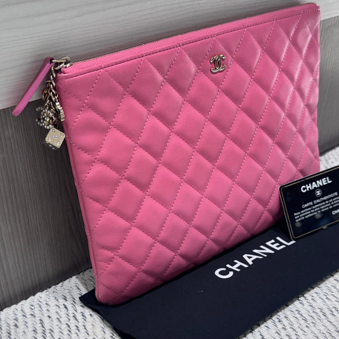 Pre-owned Chanel Lambskin Quilted Medium Casino Beauty CC Cosmetic Pouch in Fuchsia (2016)