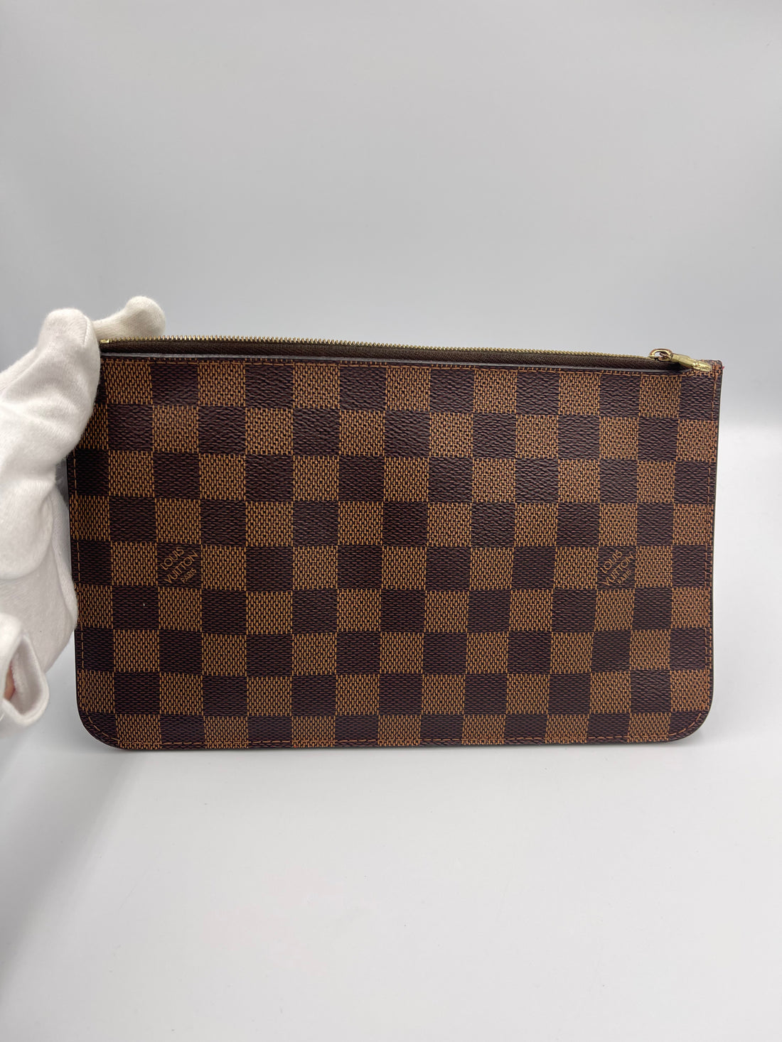 Pre-owned Louis Vuitton Wristlet Damier Ebene Ceris Red interior
