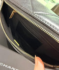 Pre-owned Chanel Quilted Waist Belt / Sling Bag 2024 Microchip