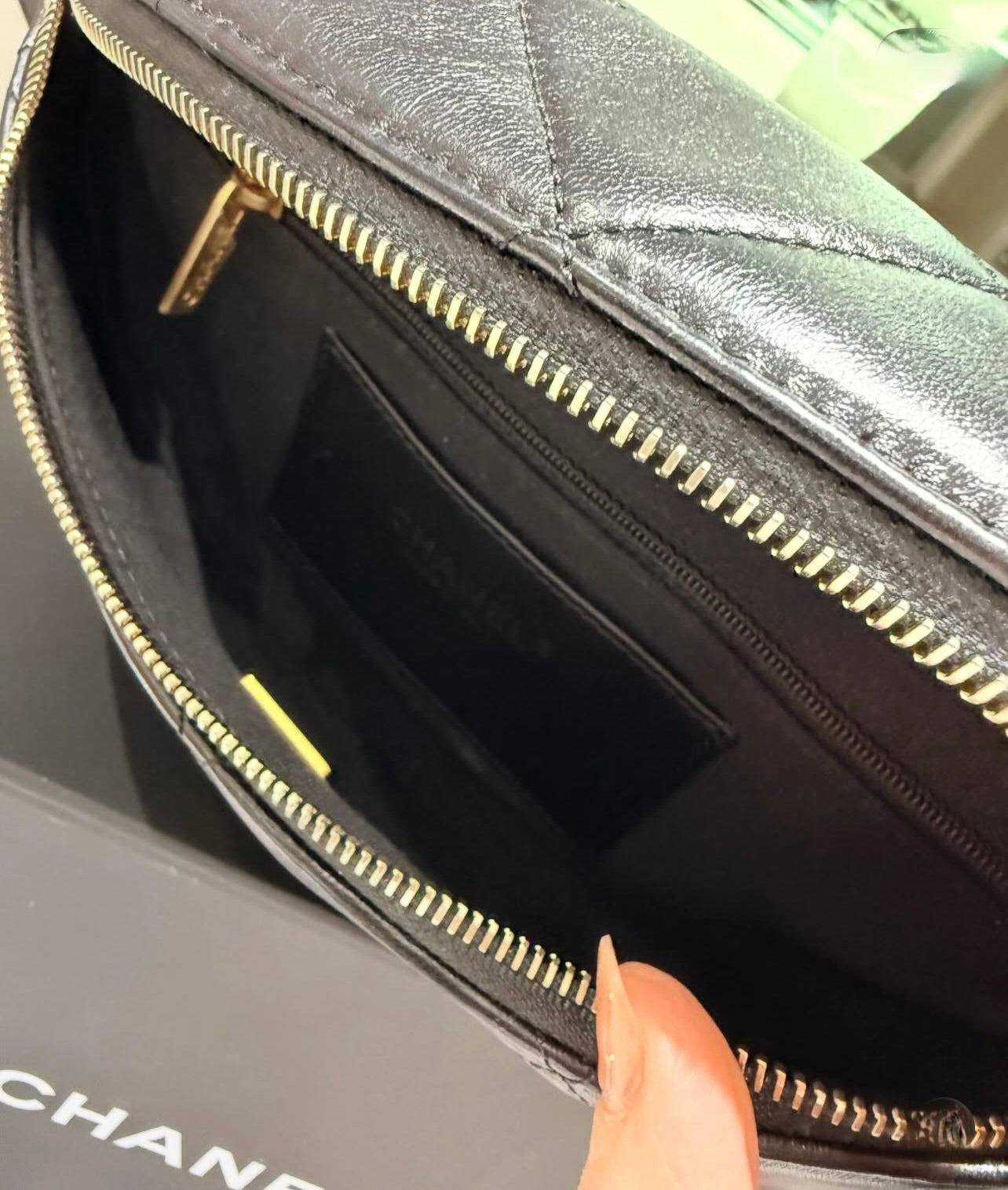 Pre-owned Chanel Quilted Waist Belt / Sling Bag 2024 Microchip