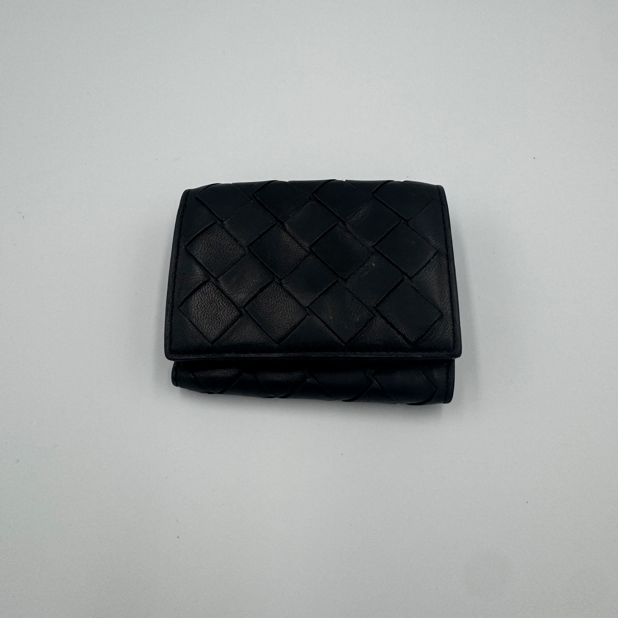 Pre-owned Bottega Veneta Trifold Black Lambskin Wallet