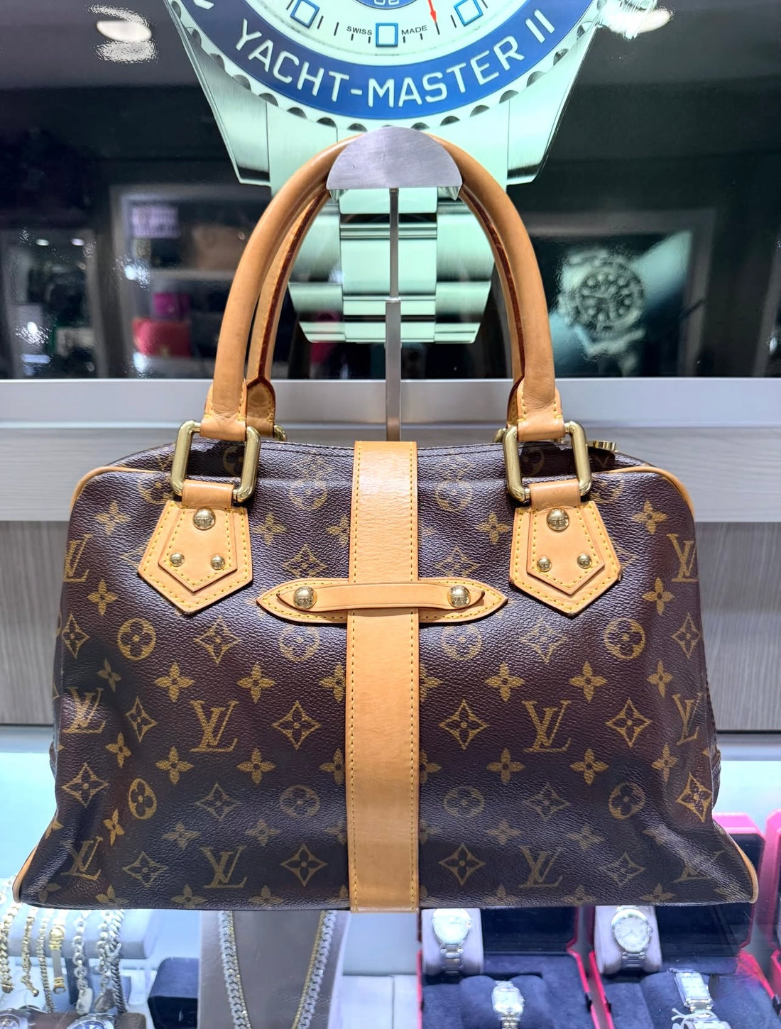 Pre-Owned Louis Vuitton Manhattan GM Monogram Canvas (2006)