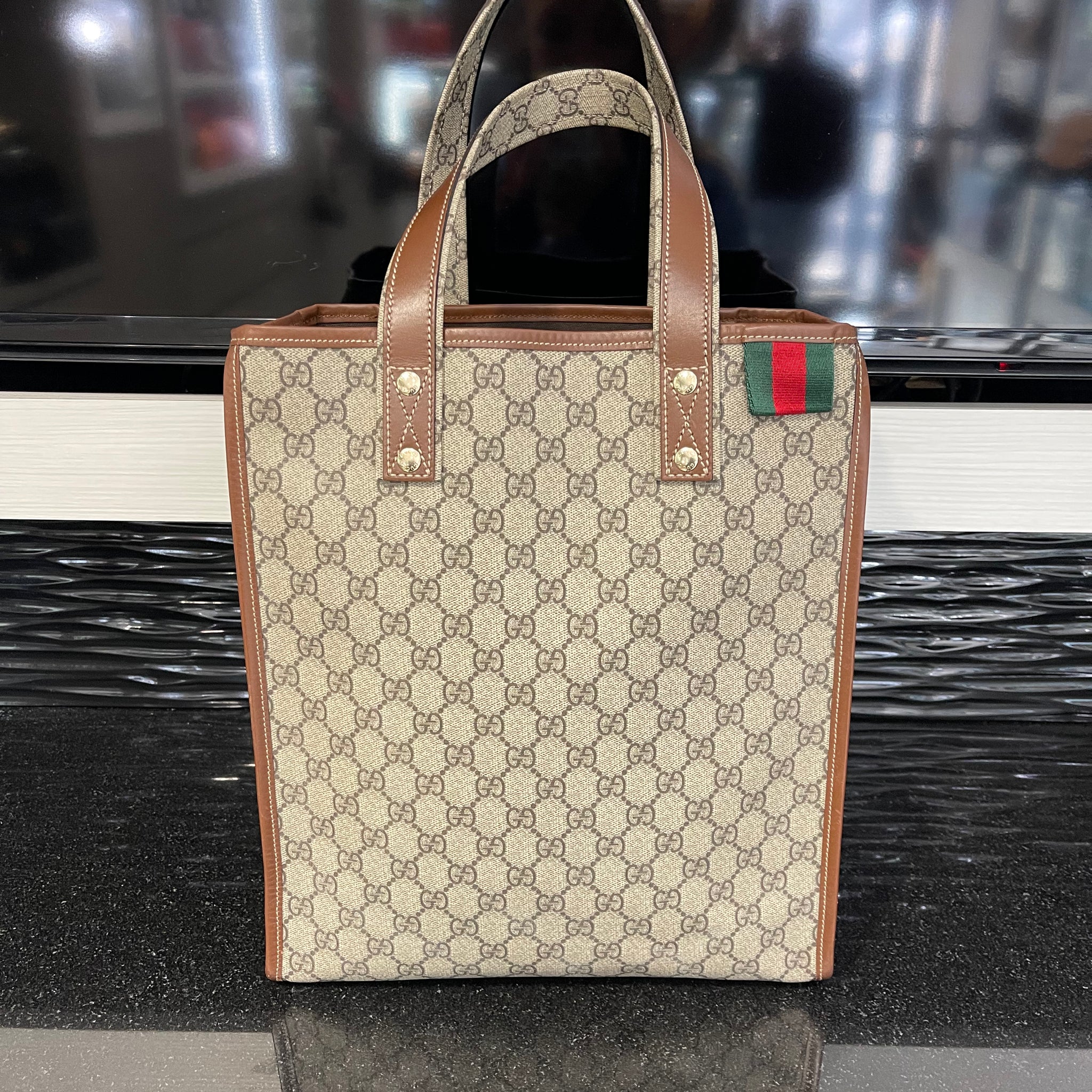 Pre-owned Gucci GG Supreme Web Tall Tote Bag