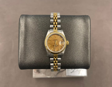 Pre-owned Rolex Ladies-Datejust 26mm ref.69173 Champagne Index Dial Fluted Bezel on Jubilee N SERIAL HOLES CASE CHAMPAGNE INDEX DIAL adding dial and 10k bezel