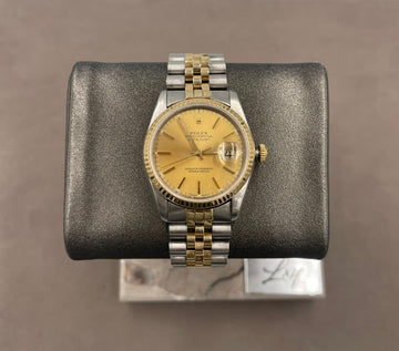 Pre-owned Rolex Men's Datejust 36mm ref.16233 Champagne Index Dial Fluted Bezel on Jubilee w/Box & Papers