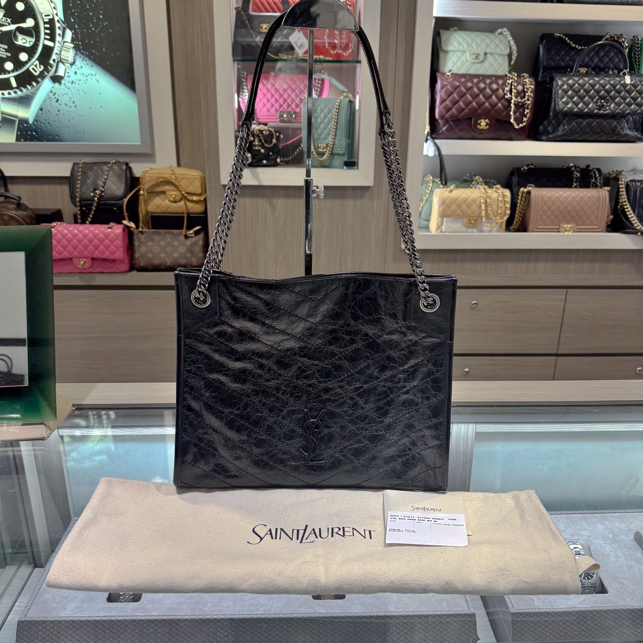 Unworn Saint Laurent Niki Medium YSL Shopper Tote Bag in Crinkled Leather