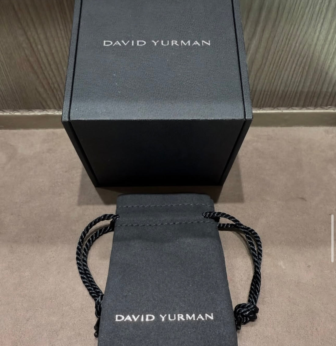 Pre-owned David Yurman 18K YG Forged Carbon Band Ring size 8