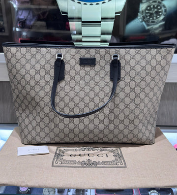 Pre-owned Gucci Tote Black and Ivory Supreme 779864