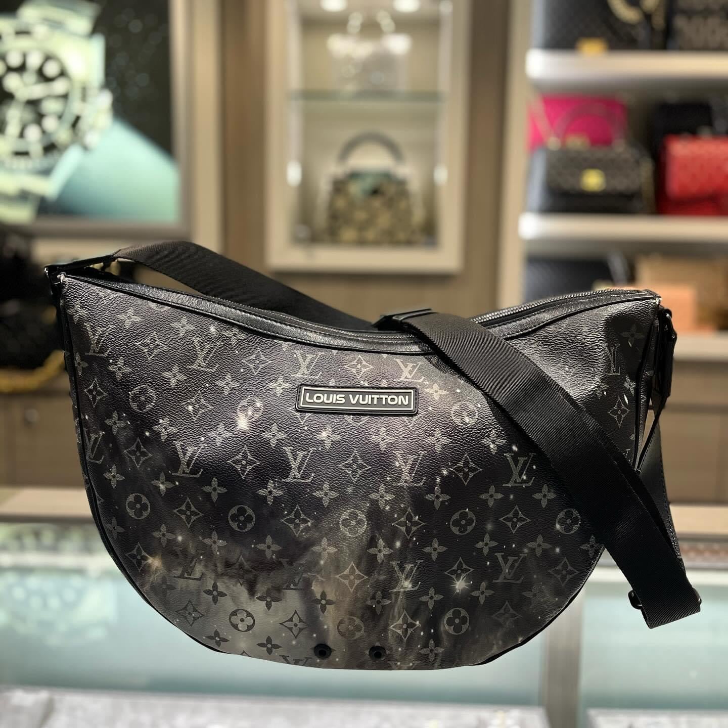 Pre-owned Louis Vuitton Black Monogram Galaxy Hobo Bag