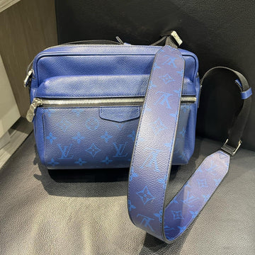 Pre-Owned Louis Vuitton Cobalt Blue Taigarama & Monogram Eclipse Canvas Outdoor Messenger