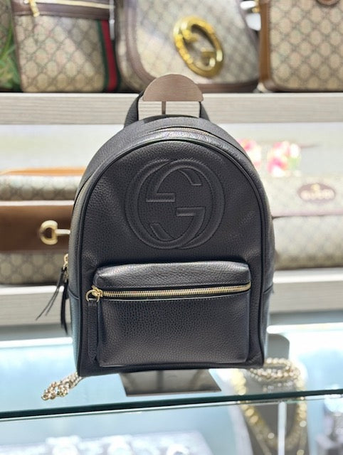 Pre-Owned Gucci Soho Chain Backpack in Black with Adjustable Shoulder Straps Style: 536192